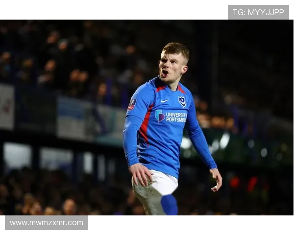 朴茨茅斯足球俱乐部历史发展与文化传承探析