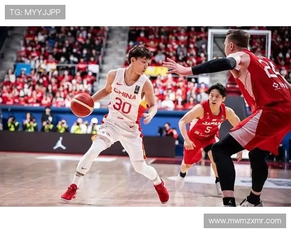 中国男篮逆袭战胜澳大利亚 确保世界杯八强席位 助力东京奥运备战