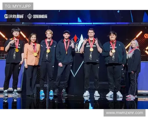 全球电竞盛典即将开幕各大战队蓄势待发掀起年度最强冠军之争 全球电竞盛典即将开幕各大战队蓄势待发掀起年度最强冠军之争