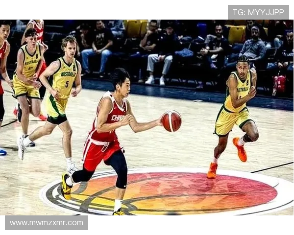 中国男篮迎战澳大利亚全力备战世界杯 目标突破历史新高 中国男篮迎战澳大利亚全力备战世界杯 目标突破历史新高