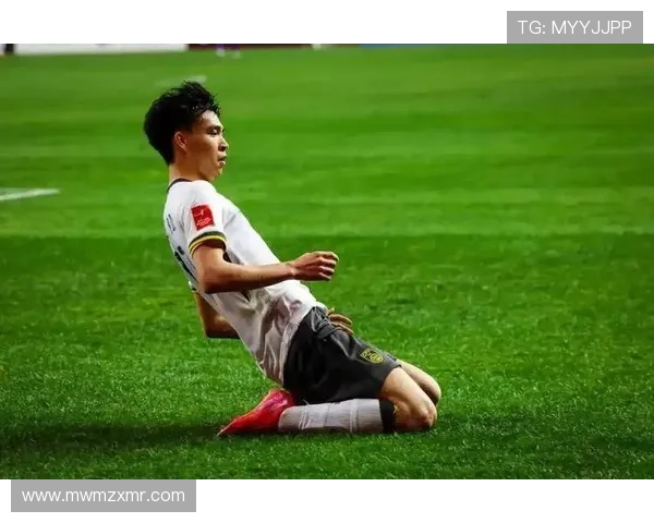 国足热身赛逆转取胜展现全新战术体系年轻球员表现惊艳全场