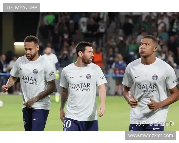 欧冠小组赛：曼城迎战巴黎圣日耳曼，梅西伤情成焦点