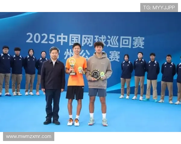 网球世界巡回赛新赛季揭幕 中国选手表现亮眼引发关注