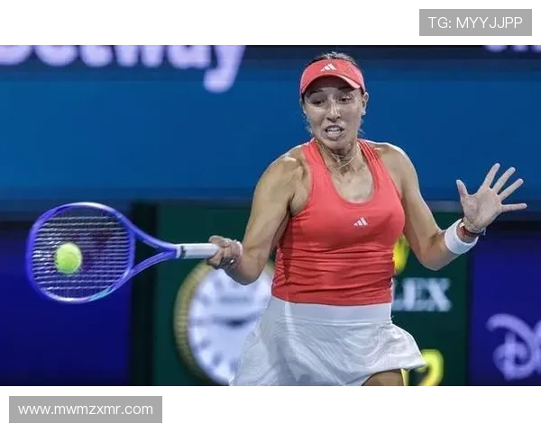 网球赛季精彩纷呈 世界排名巨变 新星崭露头角挑战老将